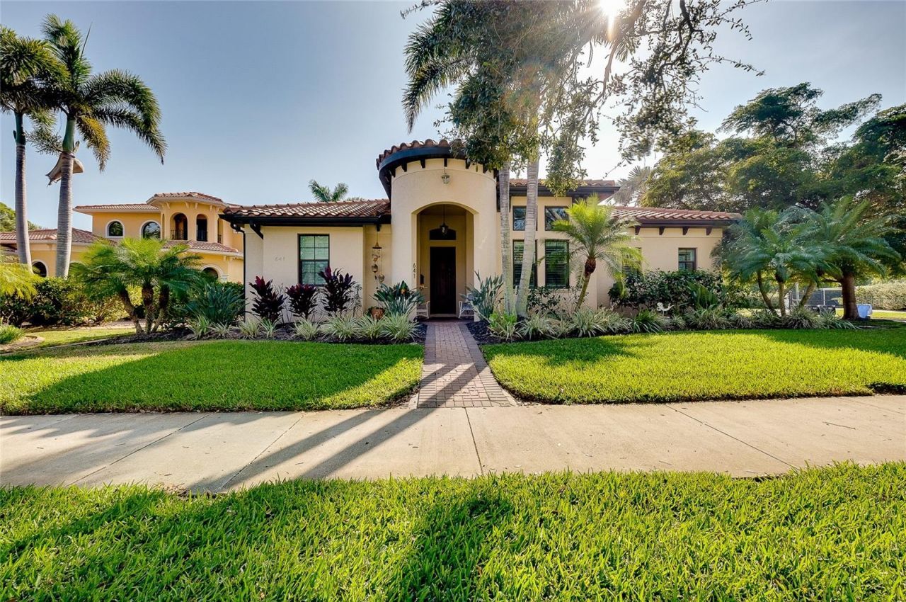 641 W Venice Avenue, Venice, FL 34285 Photo