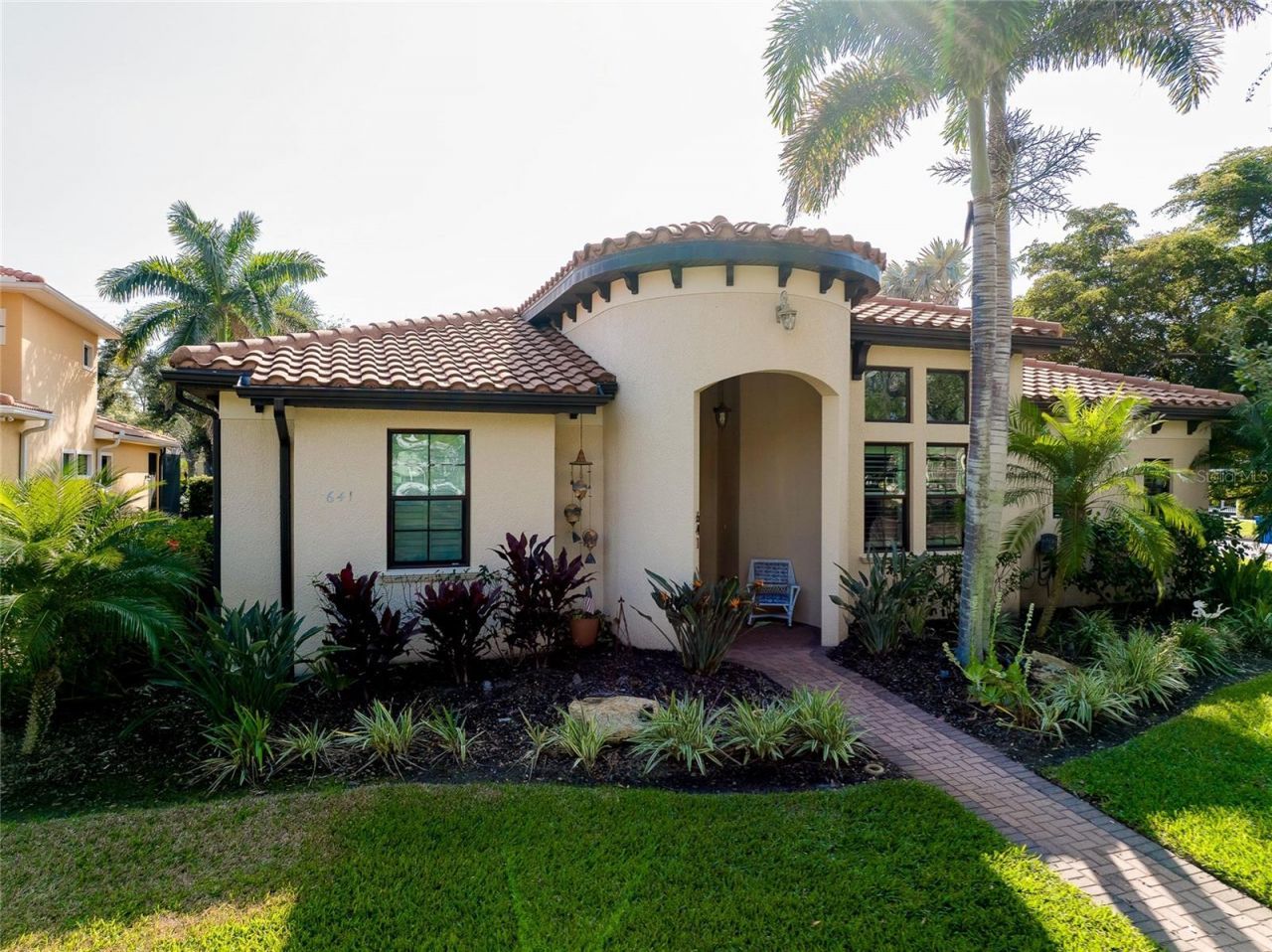 641 W Venice Avenue, Venice, FL 34285 Photo