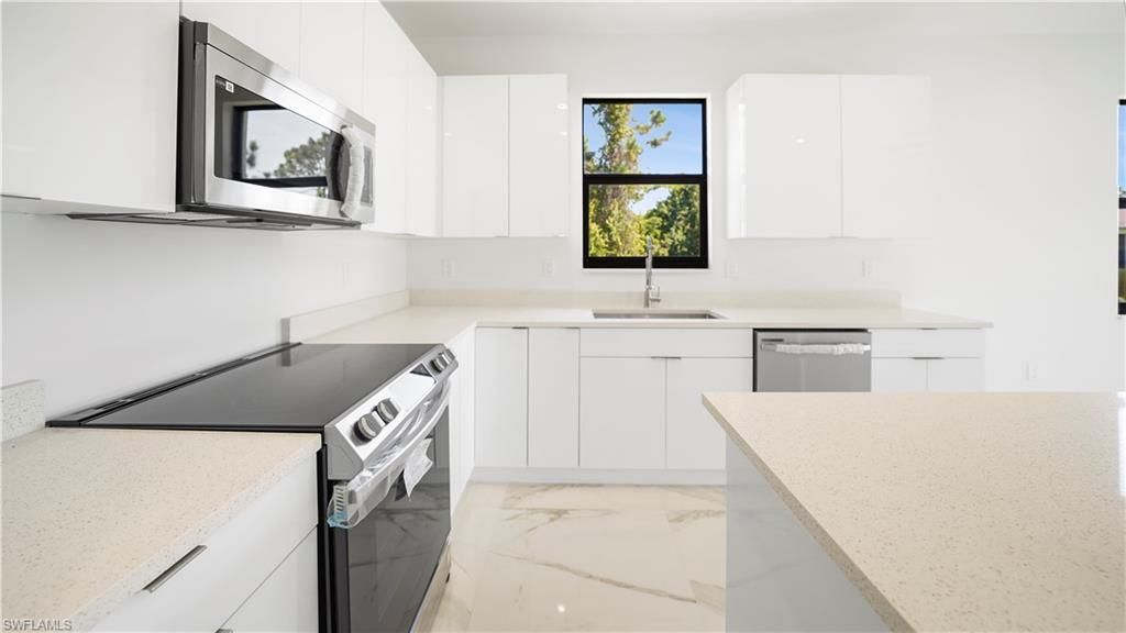 123 Ichabod Ave, Lehigh Acres, FL 33973 Photo