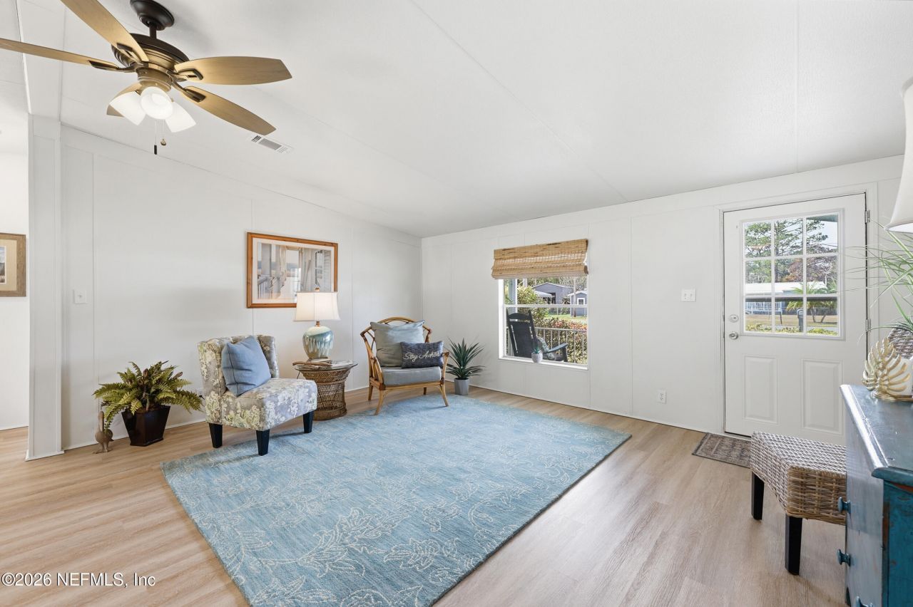 116 Waterside Avenue, Satsuma, FL 32189 Photo