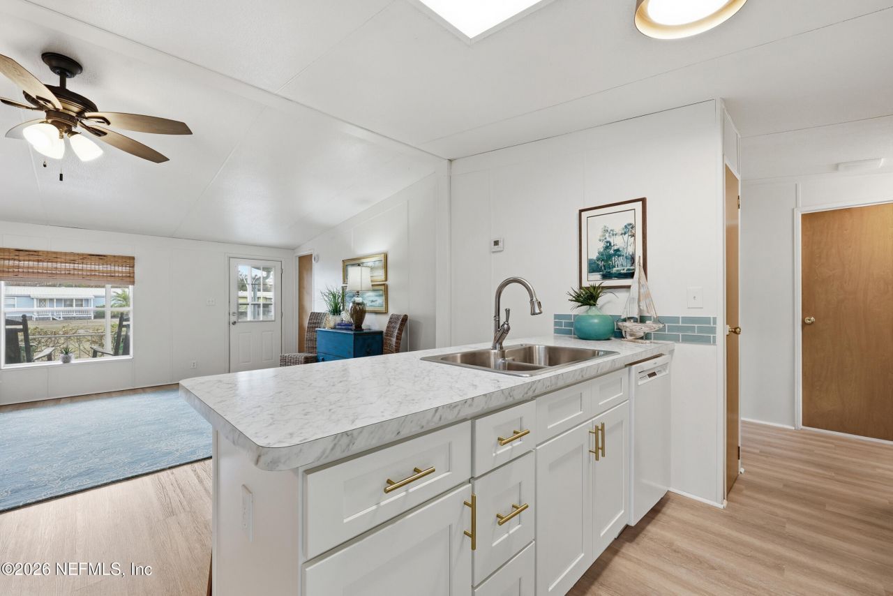 116 Waterside Avenue, Satsuma, FL 32189 Photo