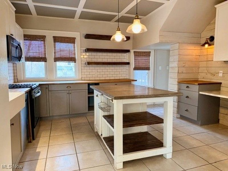 517 Aqueduct Street, Akron, OH 44303 Photo 7