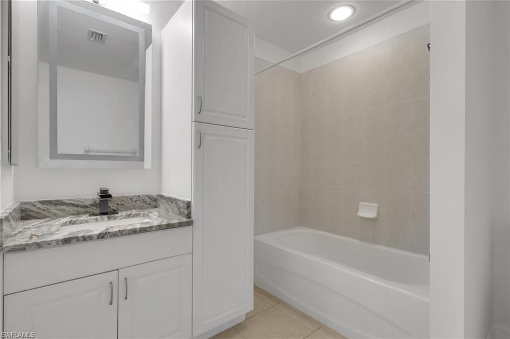 11837 Bayport Ln, Unit 703, Fort Myers, FL 33908 Photo