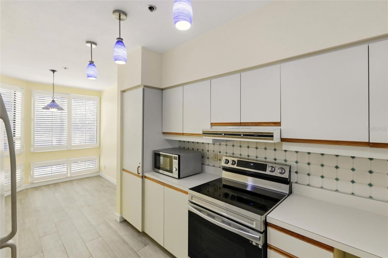 1920 Harbourside Drive, Unit 1003, Longboat Key, FL 34228 Photo