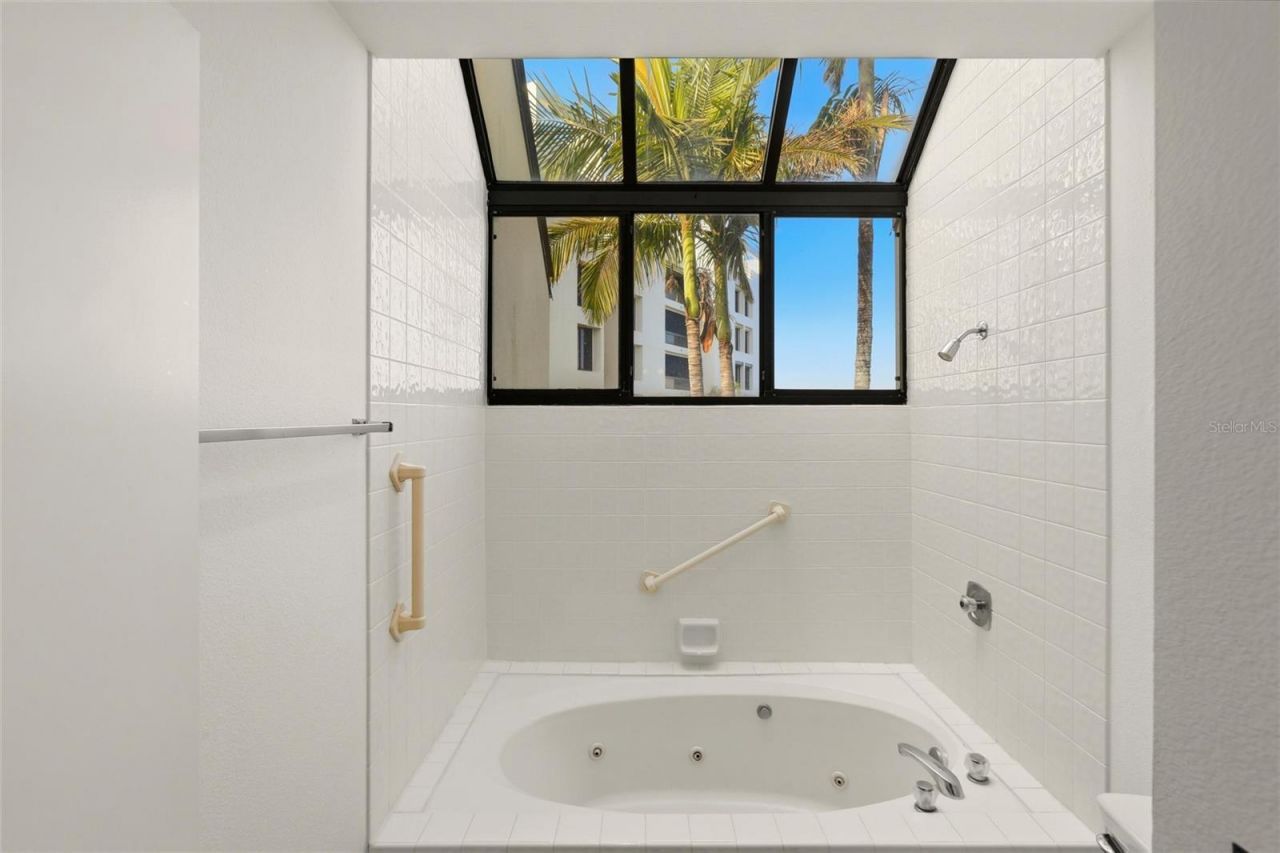 1920 Harbourside Drive, Unit 1003, Longboat Key, FL 34228 Photo