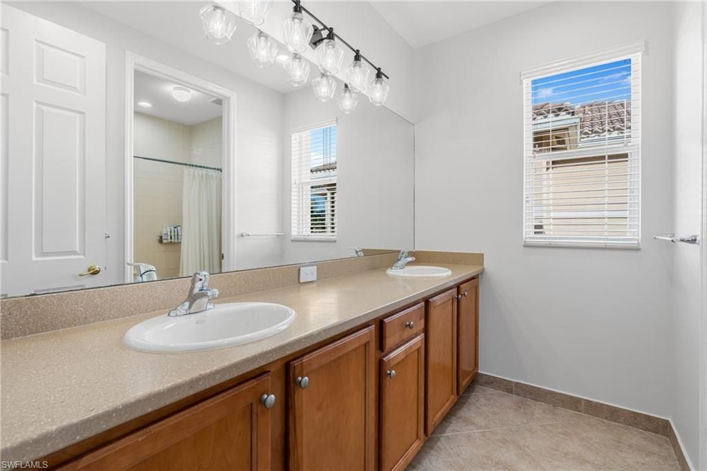 10487 Winged Elm Ln , Fort Myers, FL 33913 Photo