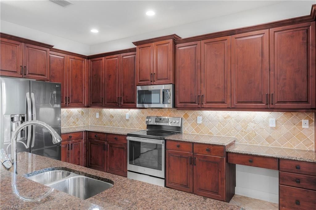10487 Winged Elm Ln, Fort Myers, FL 33913 Photo