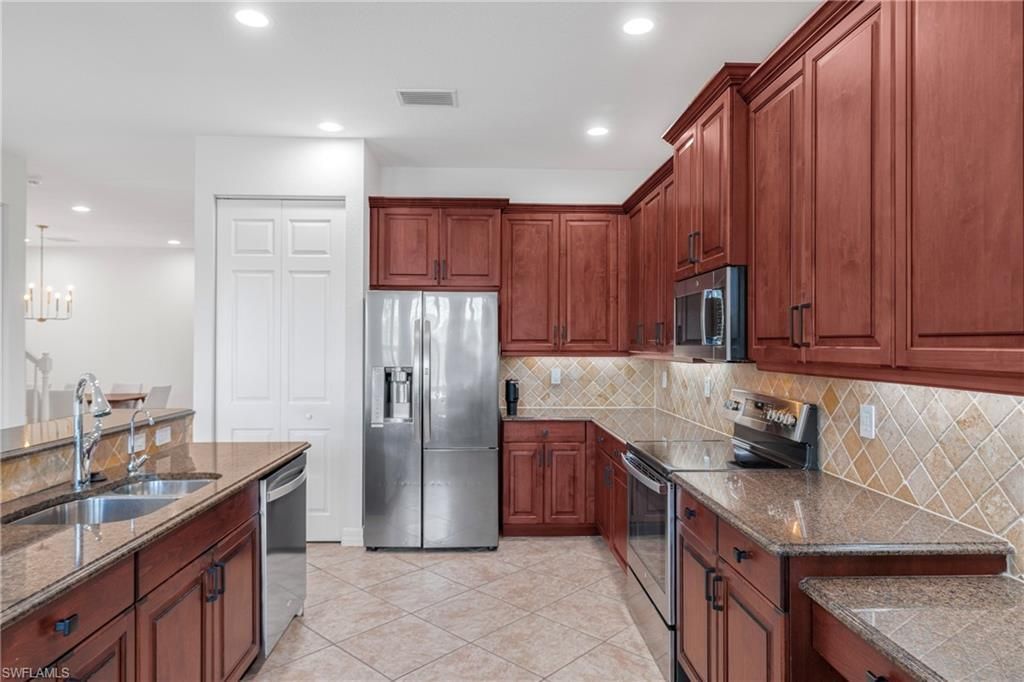10487 Winged Elm Ln, Fort Myers, FL 33913 Photo