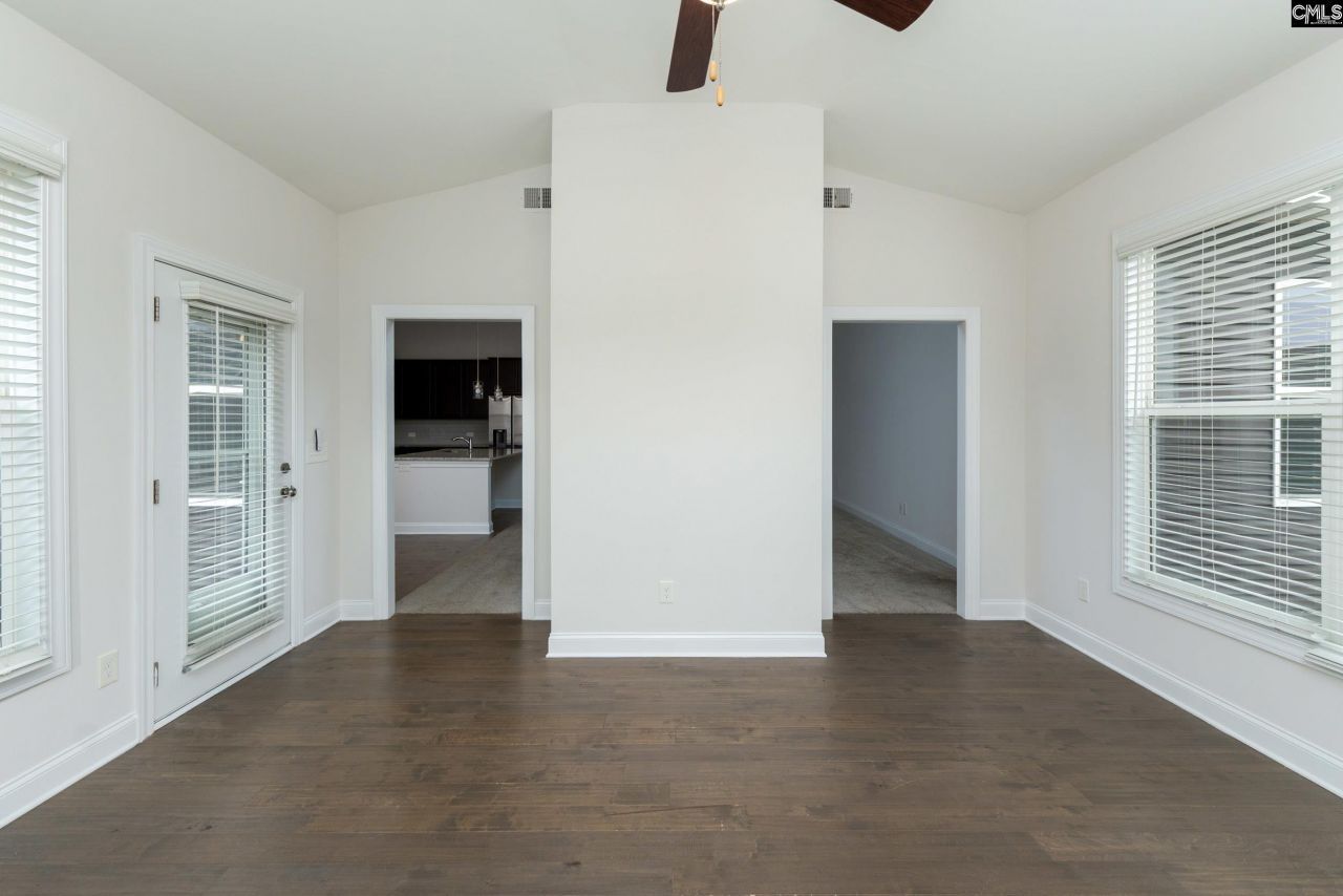 509 Maple Valley Loop Photo 10