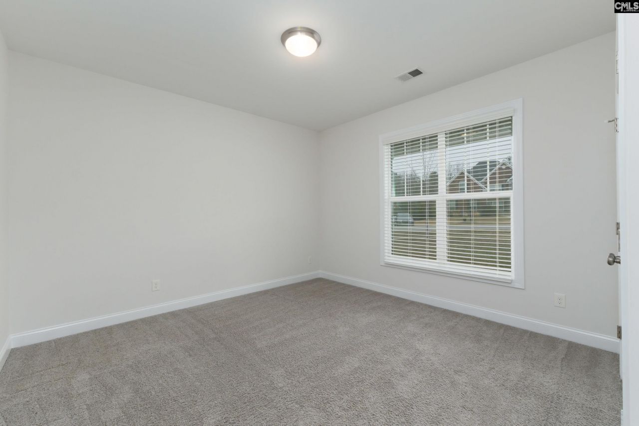 509 Maple Valley Loop Photo 6