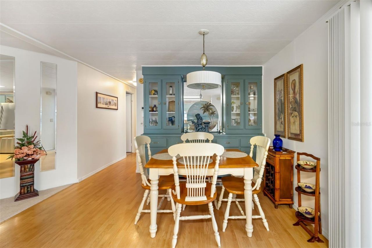 5619 Bayshore Road, Unit 423, Palmetto, FL 34221 Photo