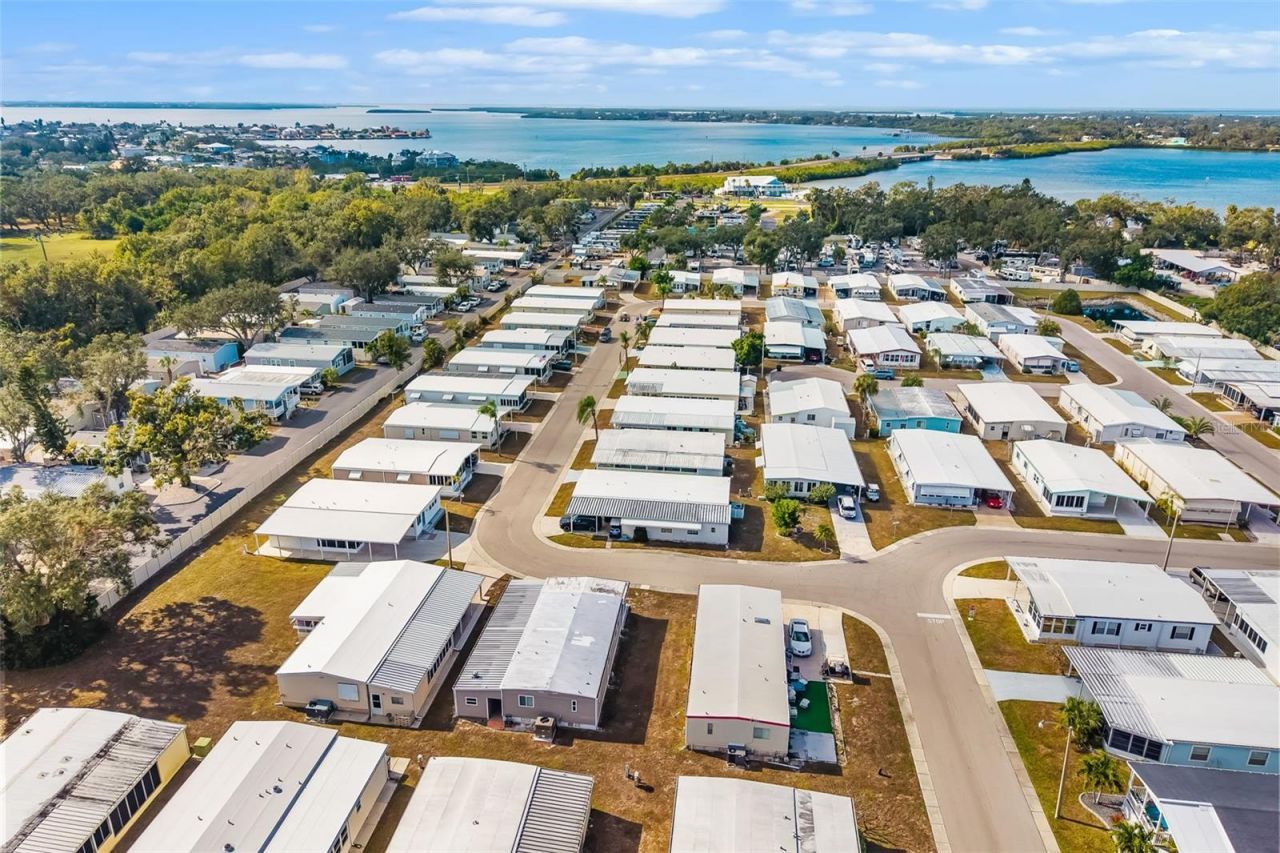 5619 Bayshore Road, Unit 423, Palmetto, FL 34221 Photo