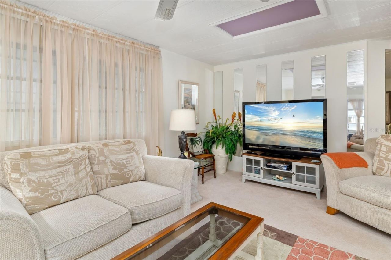 5619 Bayshore Road, Unit 423, Palmetto, FL 34221 Photo