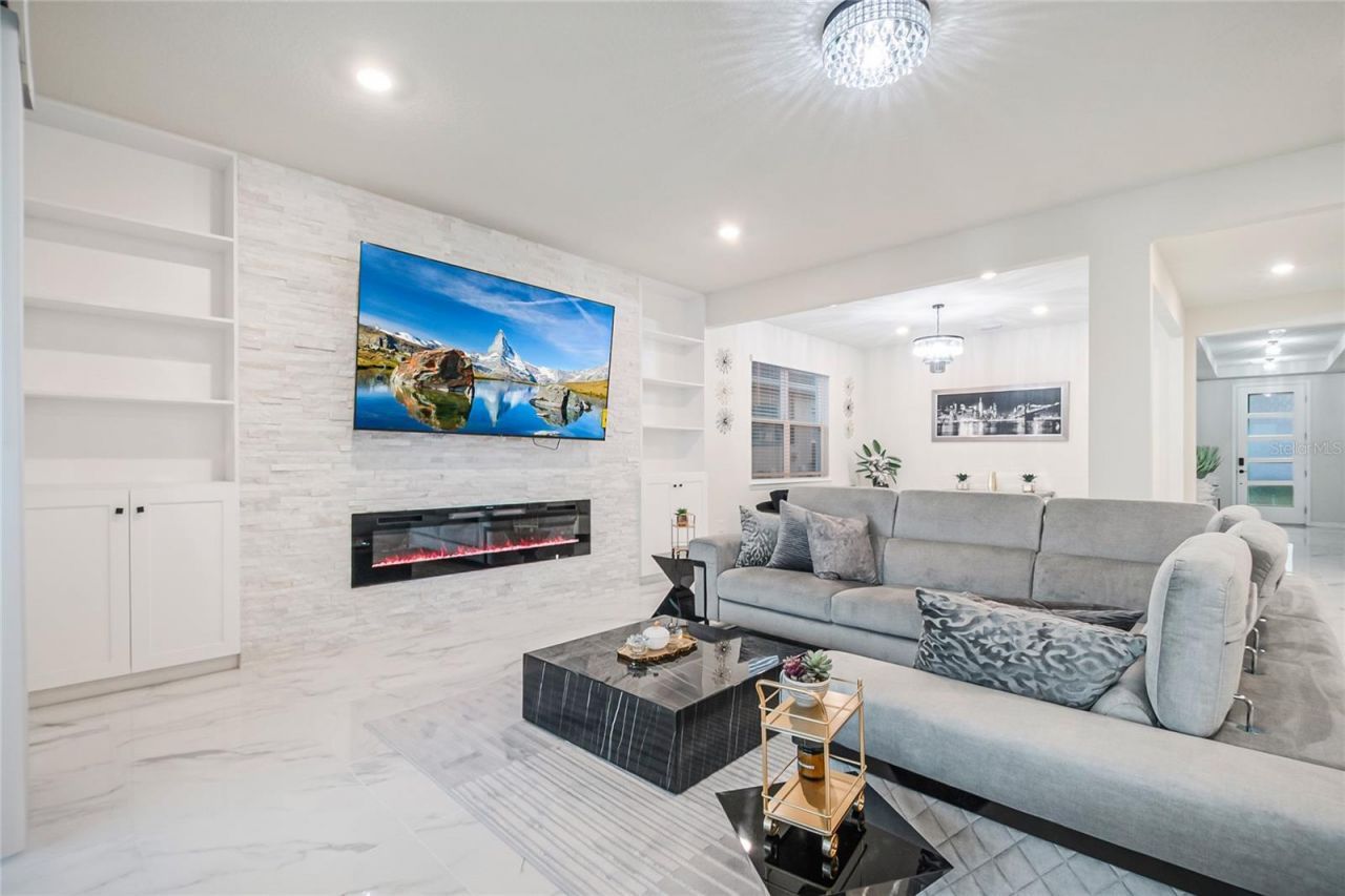 6920 Rosy Sky Avenue, Orlando, FL 32829 Photo