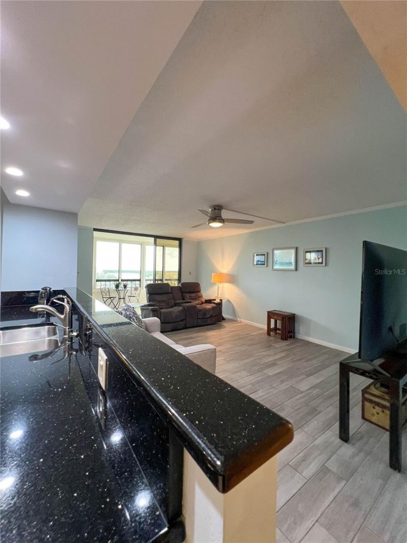 14810 Rue De Bayonne, Unit 7G, Clearwater, FL 33762 Photo