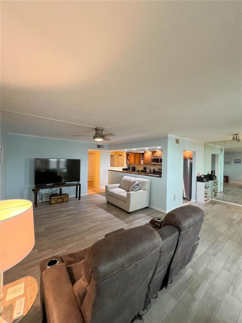 14810 Rue De Bayonne, Unit 7G, Clearwater, FL 33762 Photo