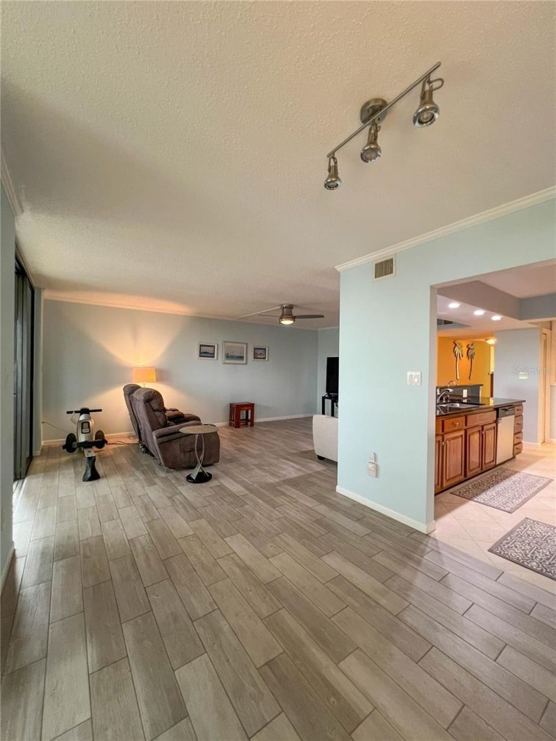 14810 Rue De Bayonne, Unit 7G, Clearwater, FL 33762 Photo