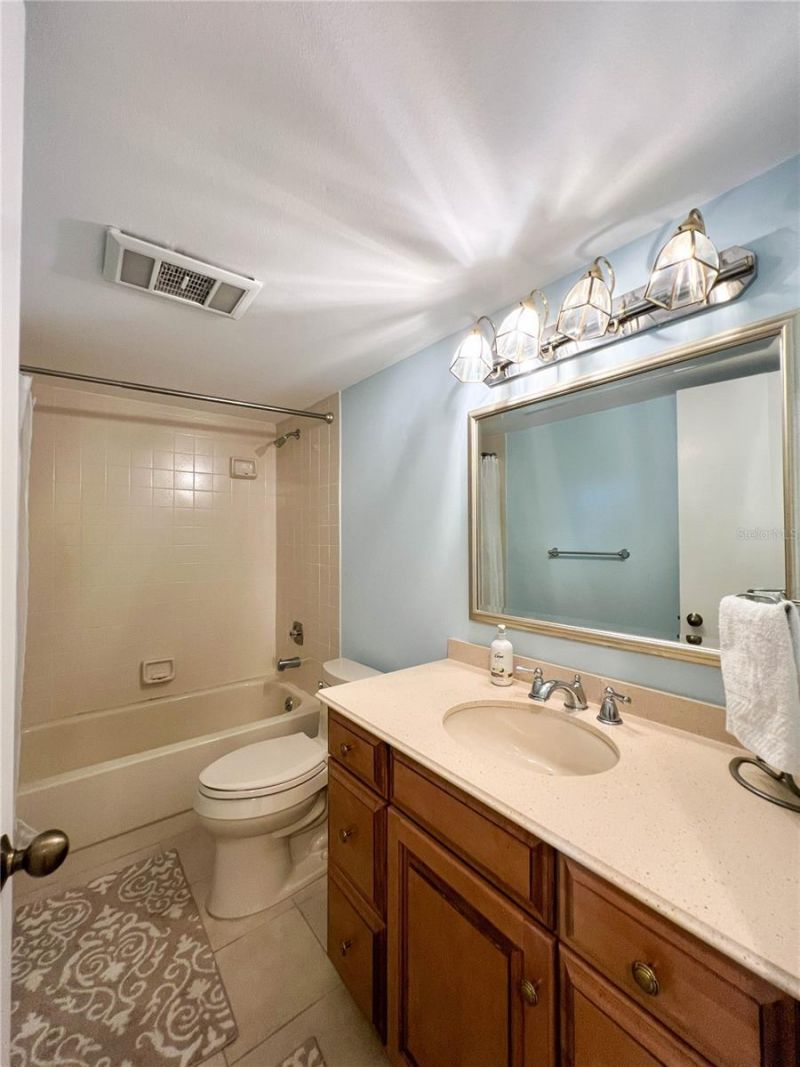 14810 Rue De Bayonne, Unit 7G, Clearwater, FL 33762 Photo