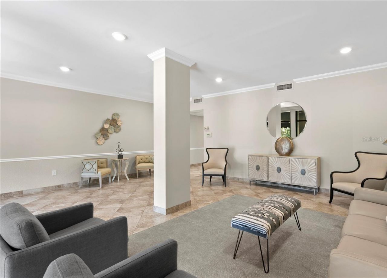 14810 Rue De Bayonne, Unit 7G, Clearwater, FL 33762 Photo