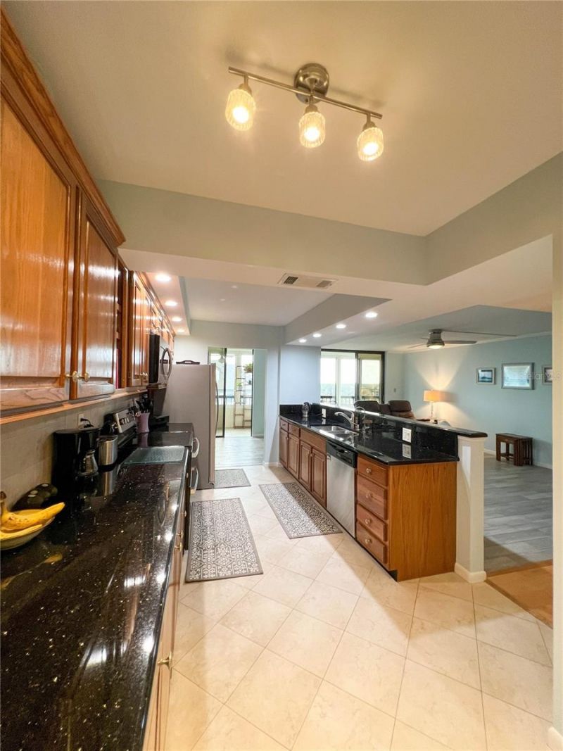 14810 Rue De Bayonne, Unit 7G, Clearwater, FL 33762 Photo