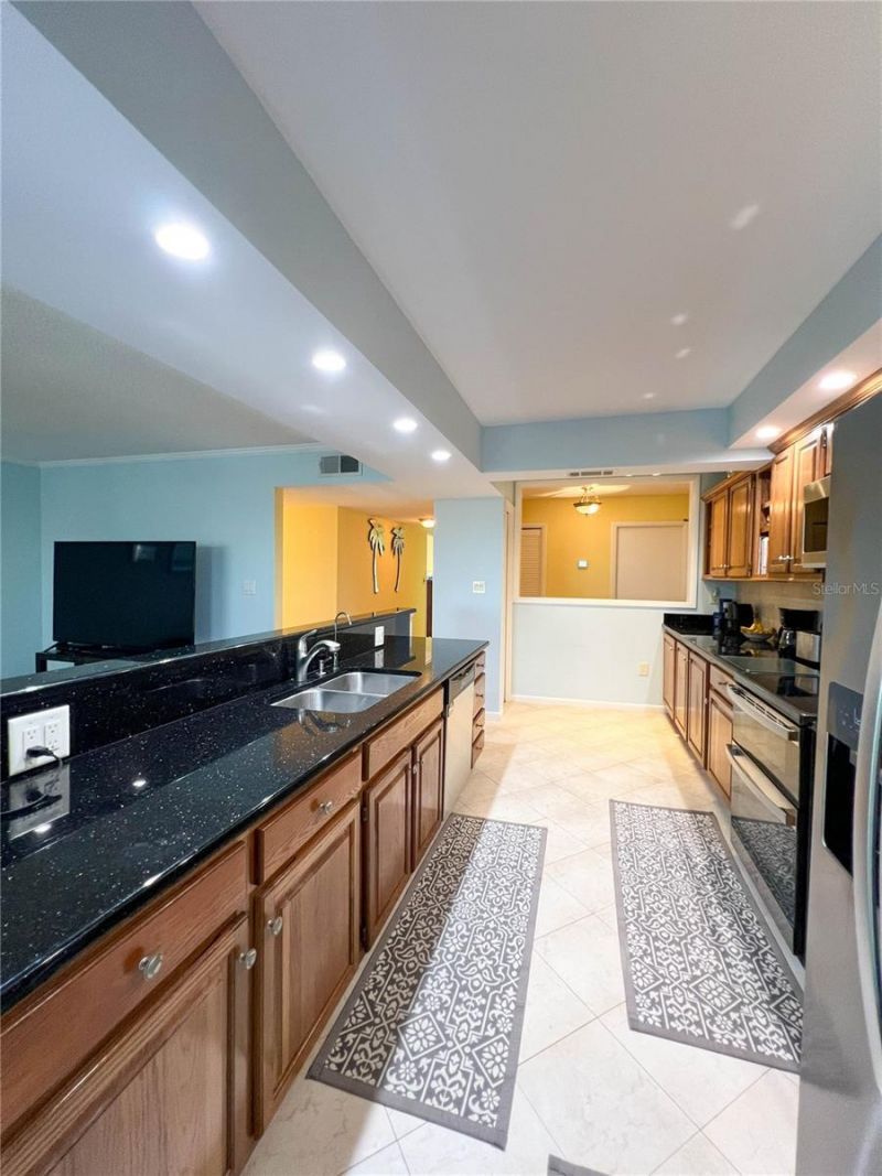 14810 Rue De Bayonne, Unit 7G, Clearwater, FL 33762 Photo