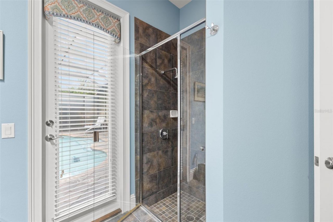 11932 Royce Waterford Circle, Tampa, FL 33626 Photo