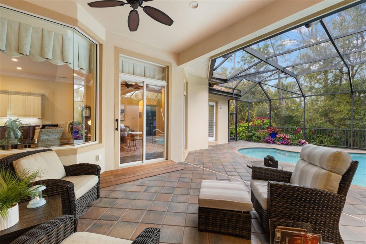 11932 Royce Waterford Circle, Tampa, FL 33626 Photo