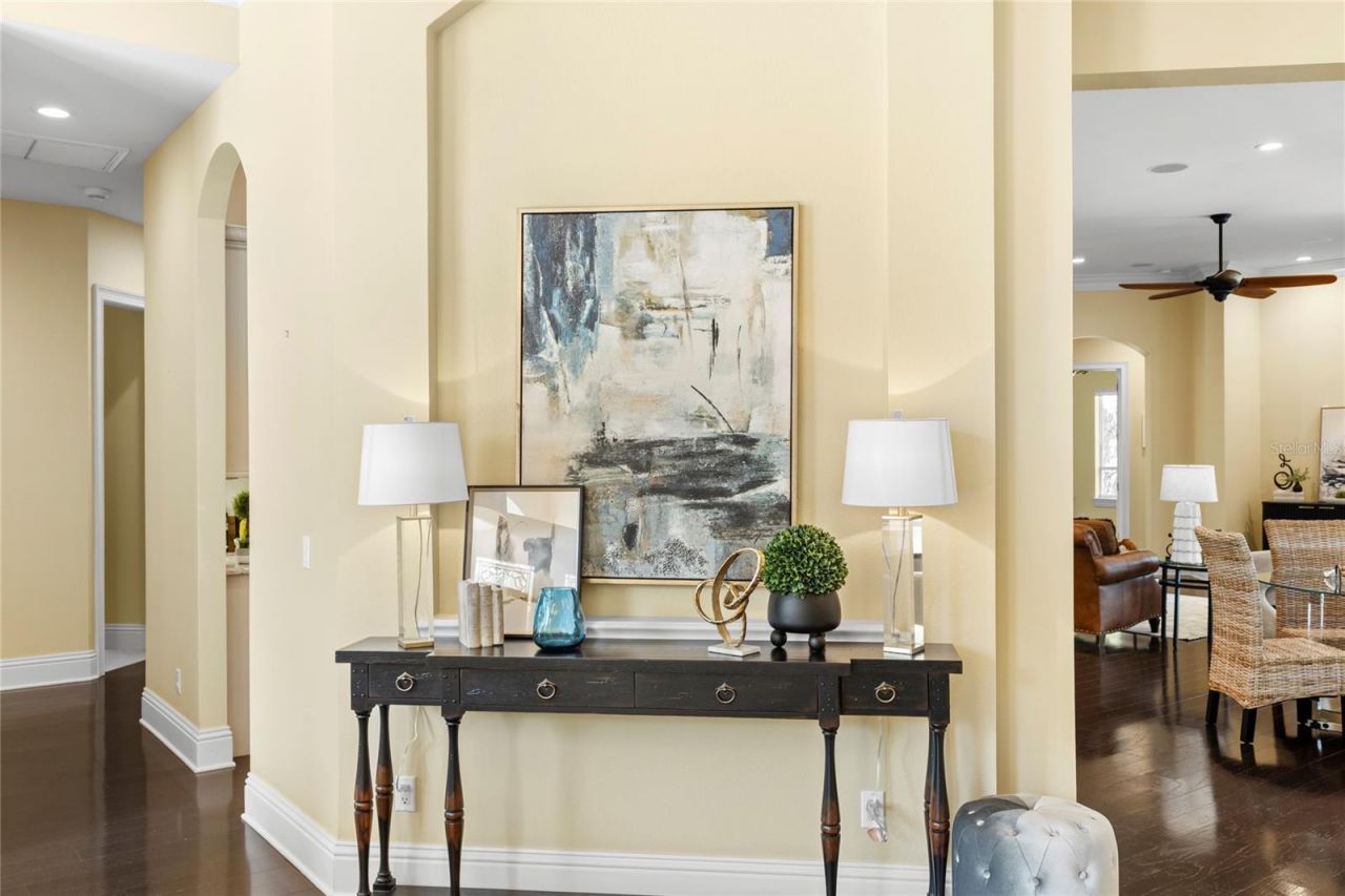 11932 Royce Waterford Circle, Tampa, FL 33626 Photo