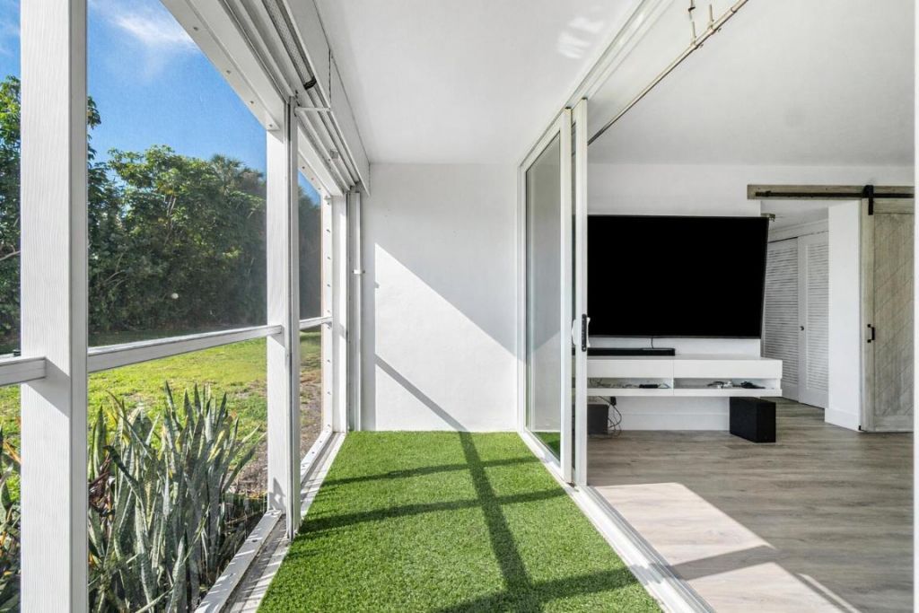 698 NE Spanish River Boulevard, Unit 0140, Boca Raton, FL 33431 Photo