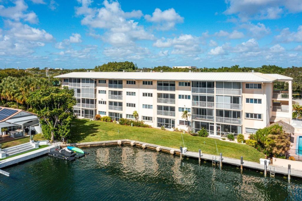 698 NE Spanish River Boulevard, Unit 0140, Boca Raton, FL 33431 Photo