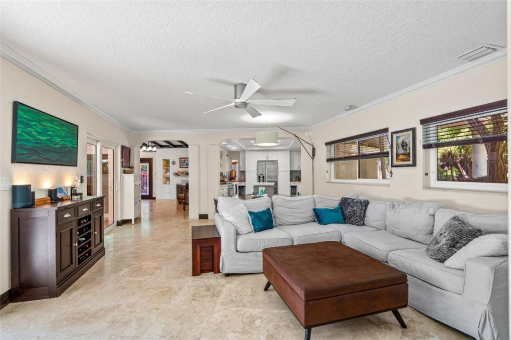 1530 Seabreeze Boulevard, Fort Lauderdale, FL 33316 Photo