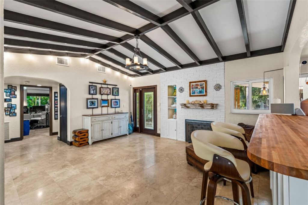 1530 Seabreeze Boulevard, Fort Lauderdale, FL 33316 Photo