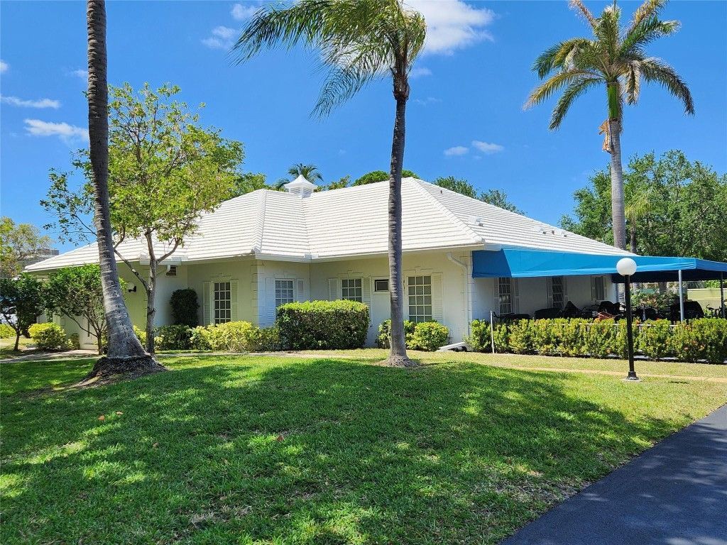 6437 Bay Club Drive, Unit 4, Fort Lauderdale, FL 33308 Photo