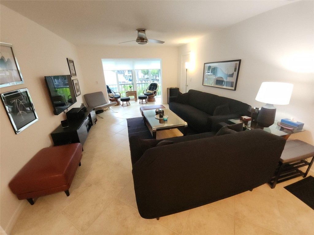 6437 Bay Club Drive, Unit 4, Fort Lauderdale, FL 33308 Photo