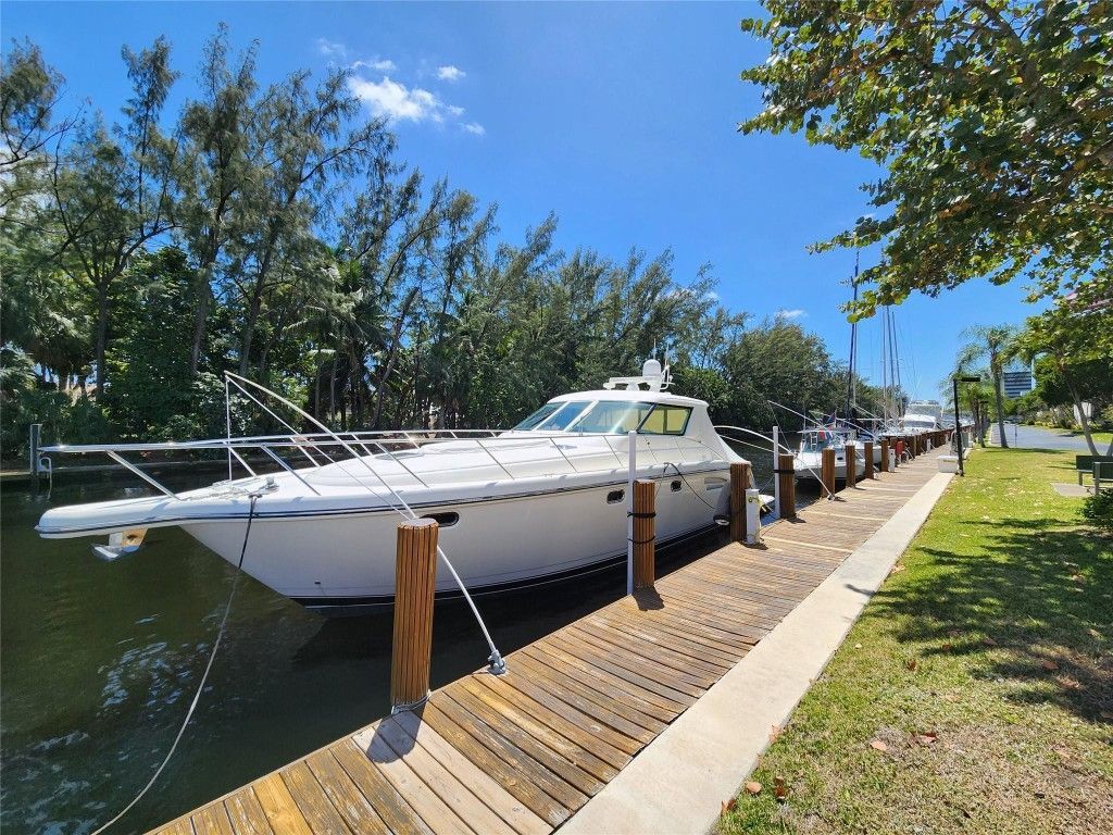 6437 Bay Club Drive, Unit 4, Fort Lauderdale, FL 33308 Photo