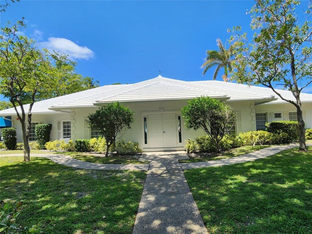 6437 Bay Club Drive, Unit 4, Fort Lauderdale, FL 33308 Photo