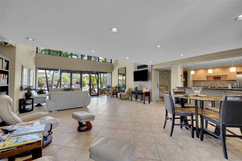 1100 SE 5 Court, Unit 97, Pompano Beach, FL 33060 Photo