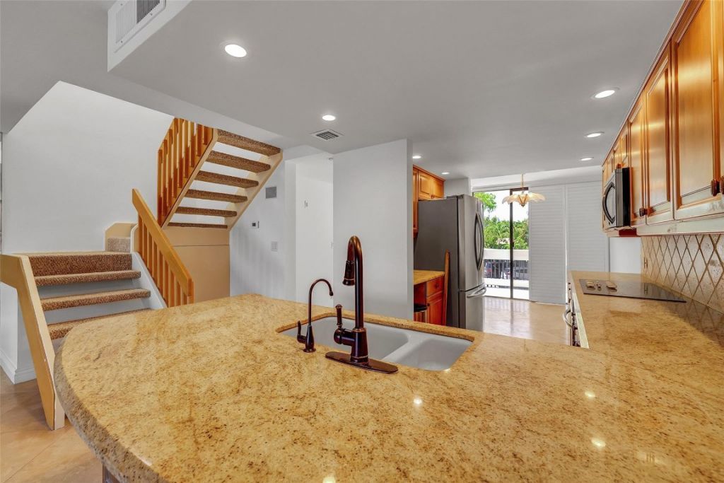 1100 SE 5 Court, Unit 97, Pompano Beach, FL 33060 Photo