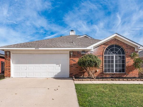 10504 Aransas Drive, Fort Worth, TX 76131