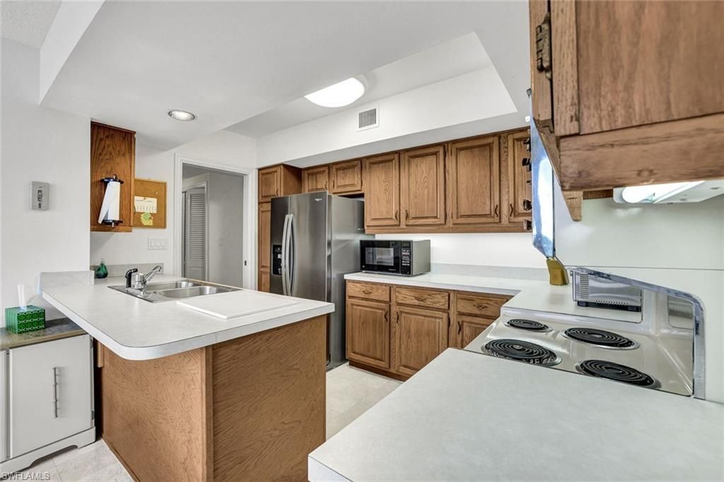 4051 Gulf Shore Blvd N, Unit 600, Naples, FL 34103 Photo