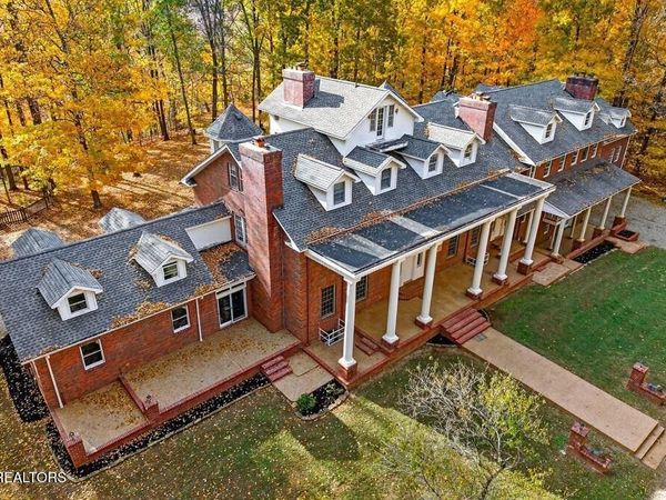 6211 Rocky Point Rd , Cookeville, TN 38506