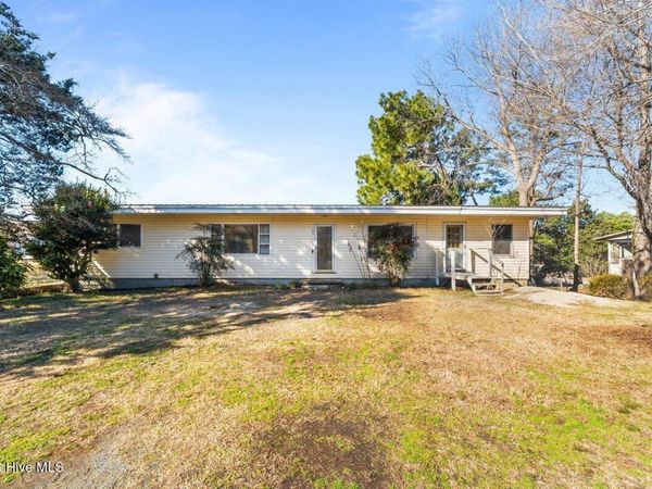 101 N Rockingham Street, Robbins, NC 27325