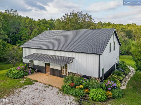 1425 Moodyville Loop, Byrdstown, TN 38549