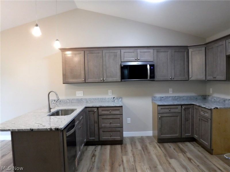 16298 Weathervane Drive, Middlefield, OH 44062 Photo 11