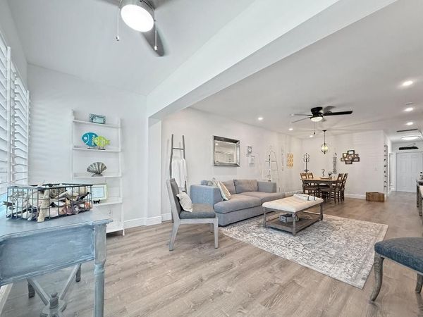 1021 Flame Vine Avenue, Unit 203, Delray Beach, FL 33445