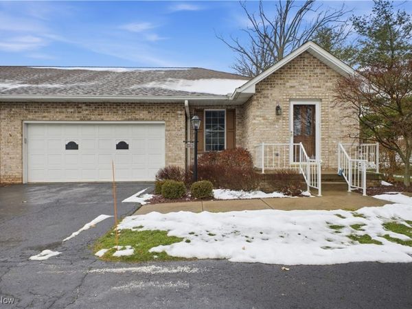 197 Mathews Road, Unit B, Boardman, OH 44512