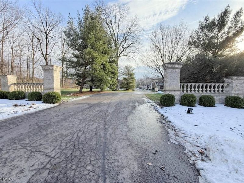 197 Mathews Road, Unit B, Boardman, OH 44512 Photo 33