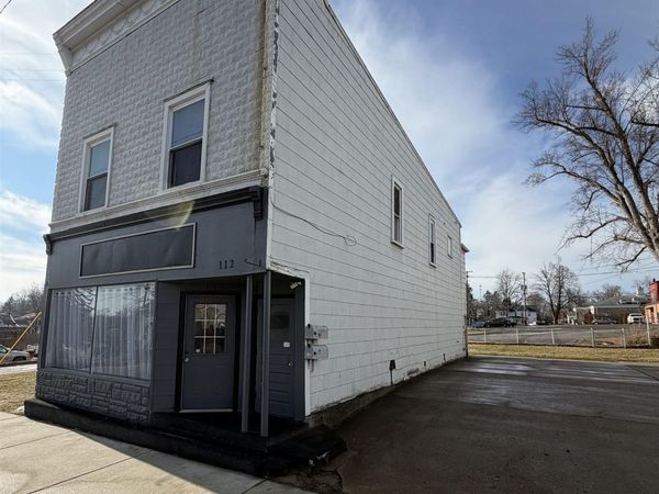 112 S Chruch , Hudson, MI 49247