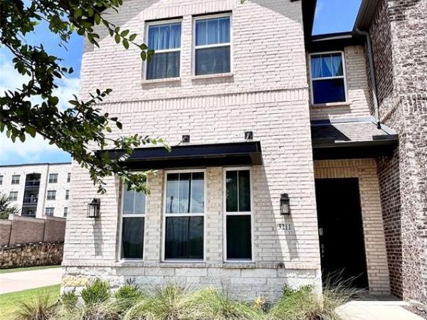 3211 Midnight Drive, Sachse, TX 75048