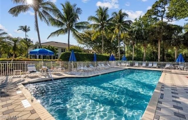 866 Carrick Bend Cir, Unit 201, Naples, FL 34110 Photo